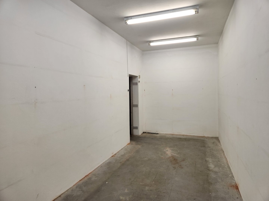 To Let commercial Property for Rent in Somerset West Western Cape